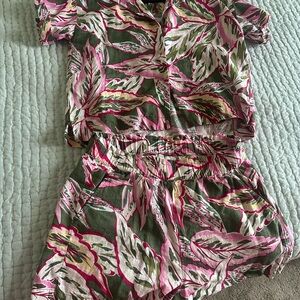 LOFT Multicolor Leaf Print Top and Shorts